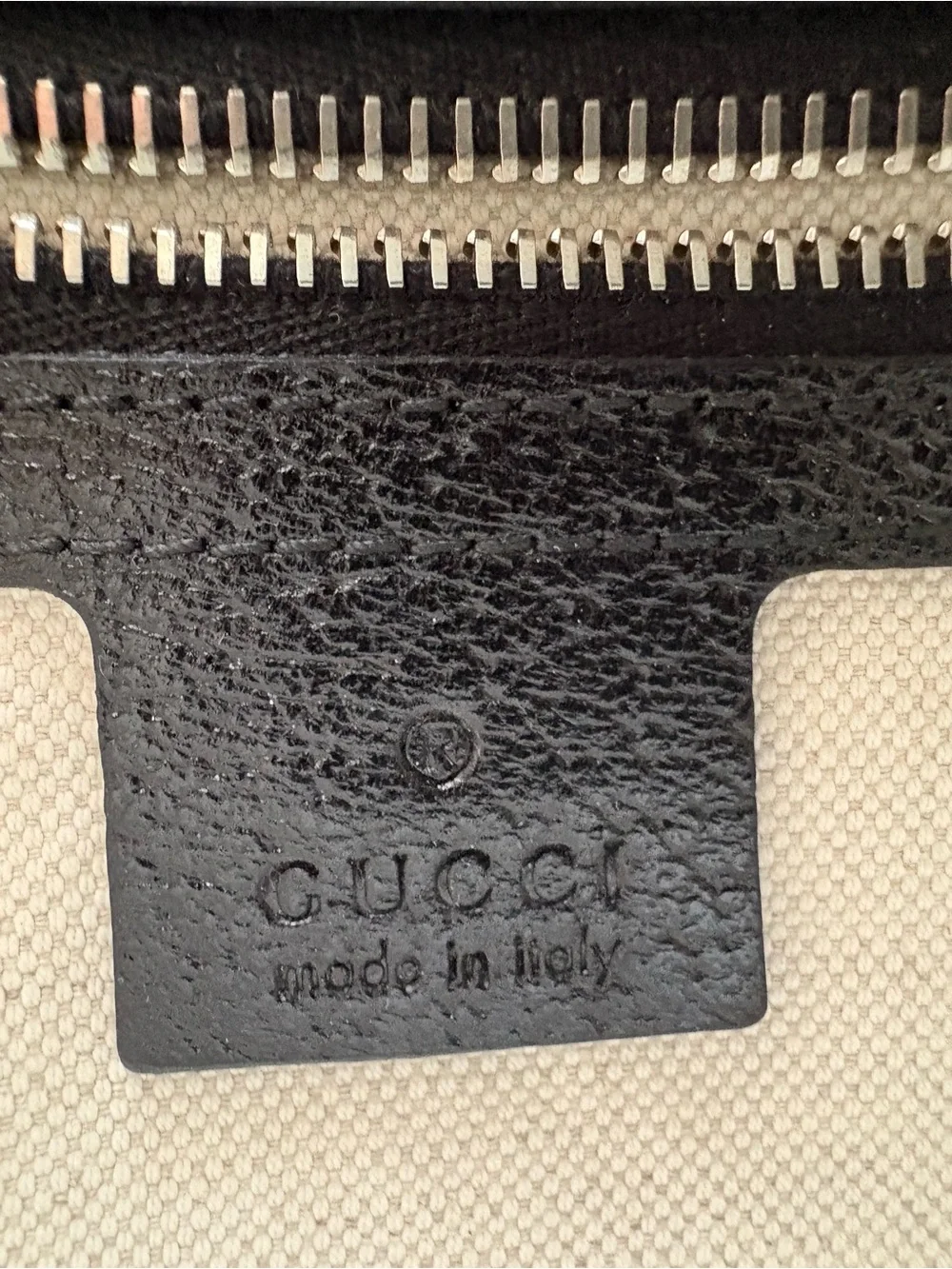 GUCCI Black Leather Travel Pouch